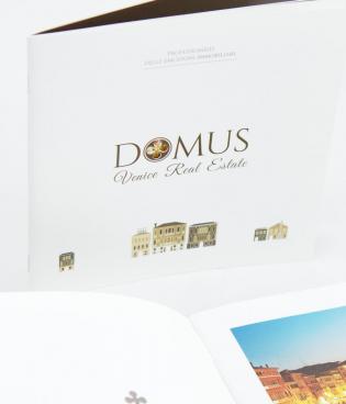 Brochure per Domus Venice